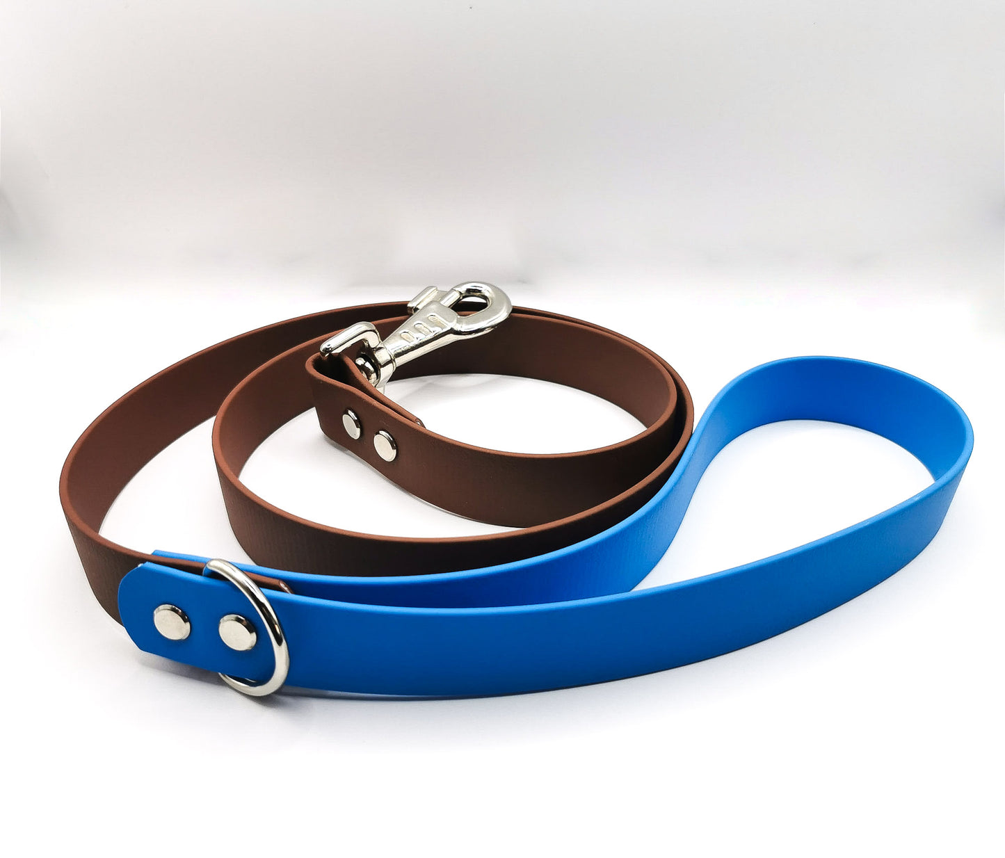 Waterproof Dog Lead in Blue and Brown