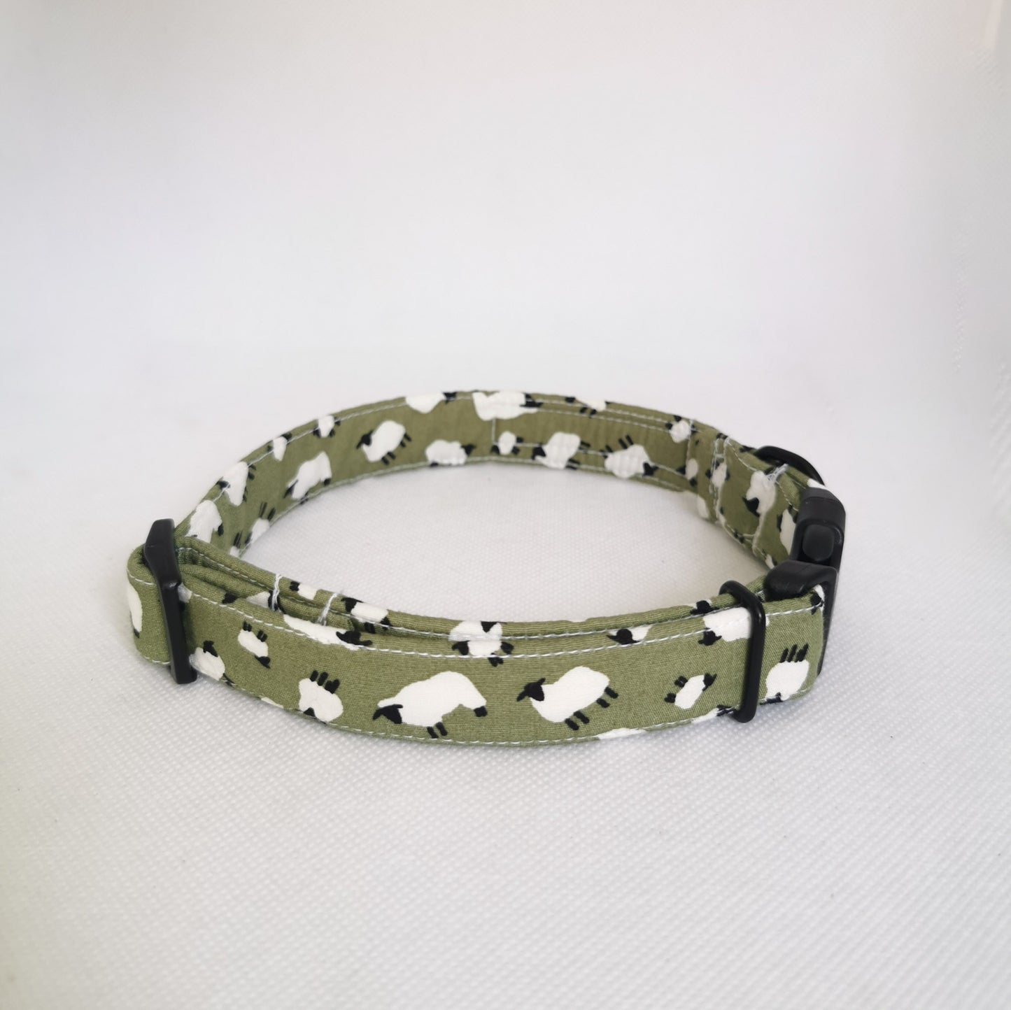 Grazing Sheep Dog Collar