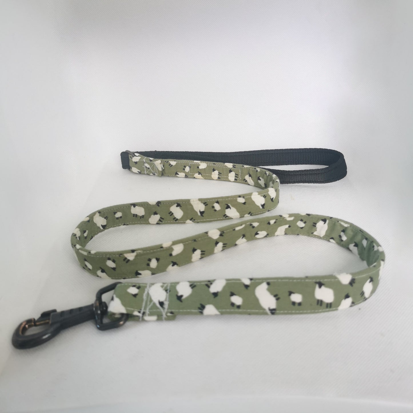 Grazing Sheep Dog Lead